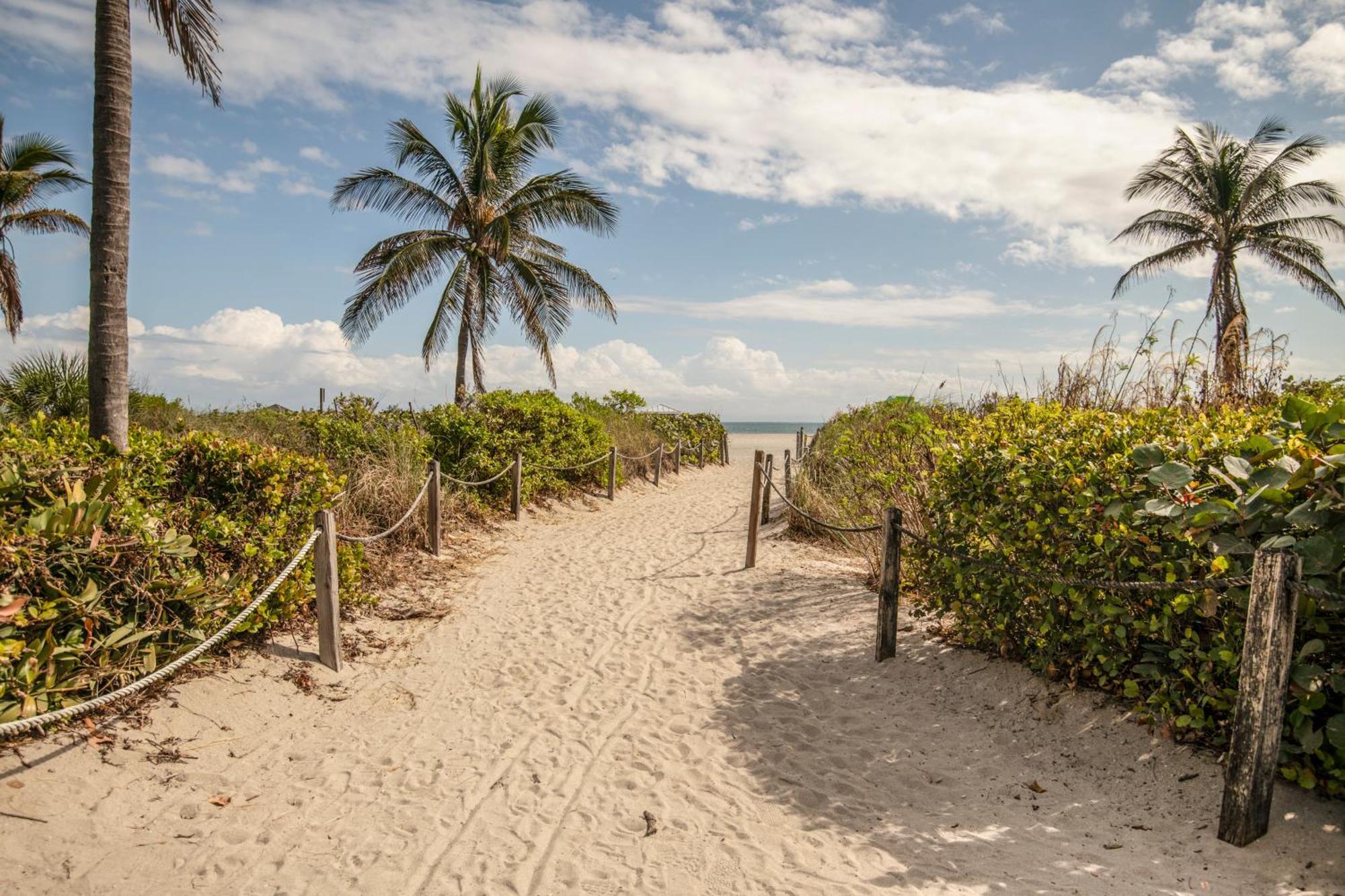 Renzzi On The Beach Miami Beach Exterior foto
